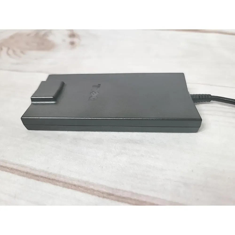 Genuine Dell Lap Top AC Adapter FA90PE1-00 19.5V 3.34A CM889 90W